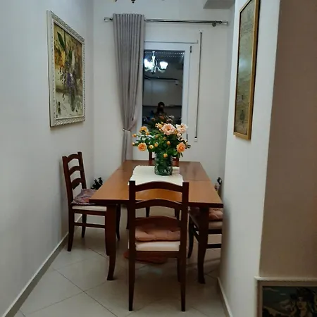 Milka Apartmán Golem (Tirana)